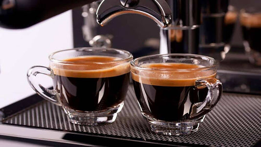 CAFE ESPRESSO LÀ GÌ? NGHỆ THUẬT PHA CHẾ CÀ PHÊ ESPRESSO